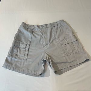 WEEKENDER MENS CARGO SHORTS, SIZE 38, VERY GOOD CONDITION, PREOWNED